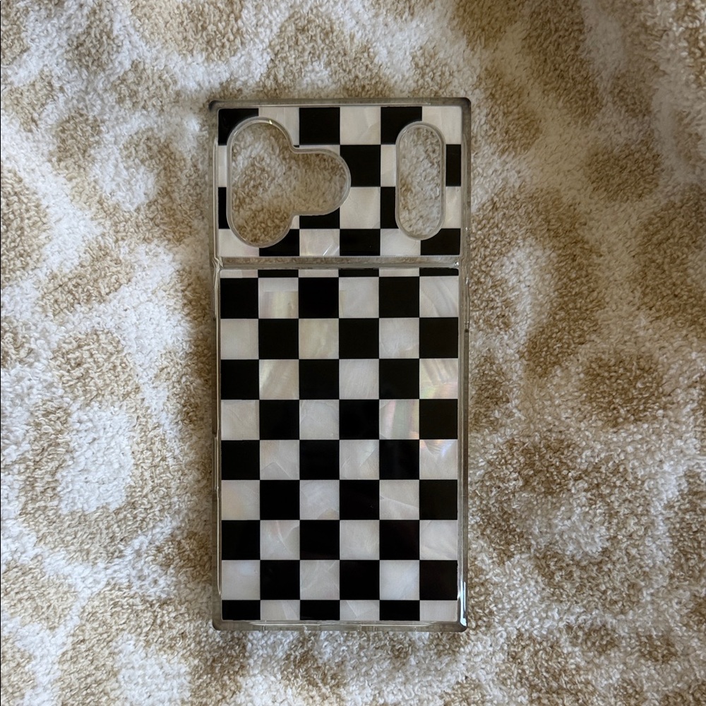 iPhone 17 Pro Max Flaunt Case